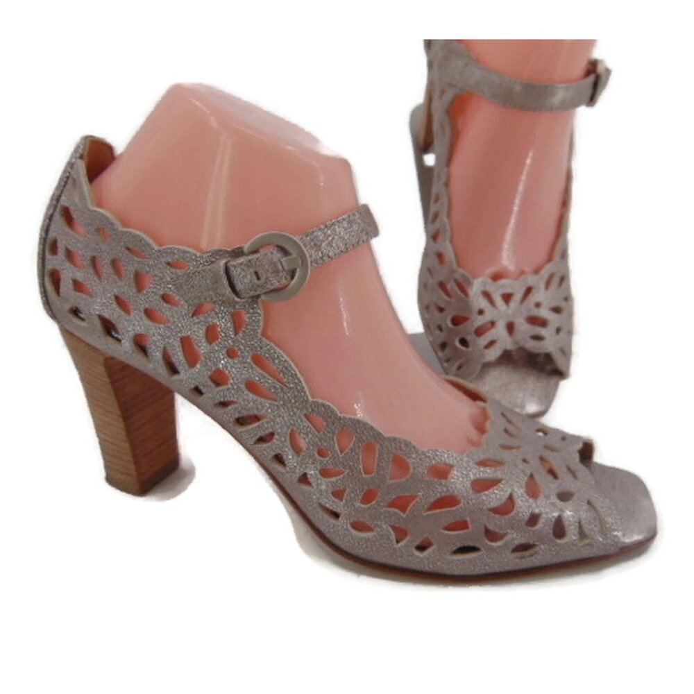 Aquatalia Karma Laser Cut Out Heels US 10 Open Toe Gunmetal Silver Italy Marvin
